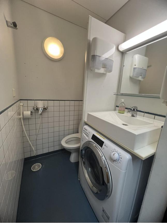 Hmi Smart Group 656 Hostel เฮลซิงกิ ภายนอก รูปภาพ